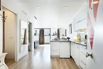 Ramblas Building - Feel At Home Барселона 4*,  Испания