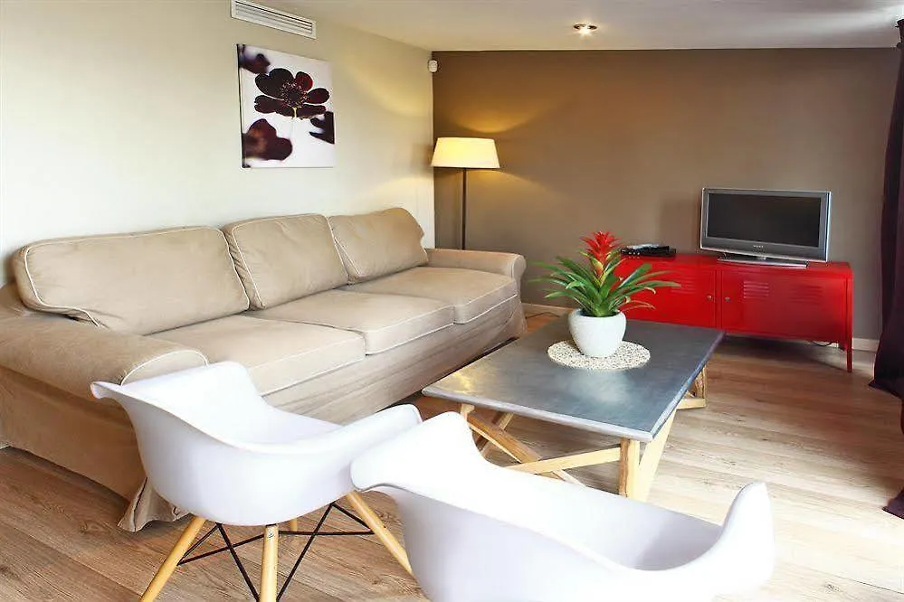 Ramblas Building - Feel At Home Барселона 4*,  Испания