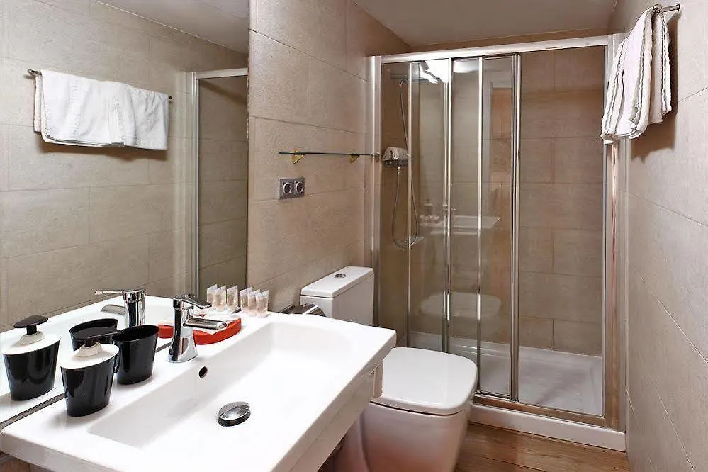 Hotel Ramblas Building - Feel At Home Barcellona